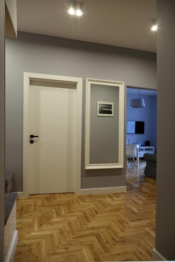 Grey Kościuszko *